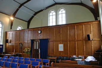 Photograph taken by Mike Burles on the day the Church closed in 2006