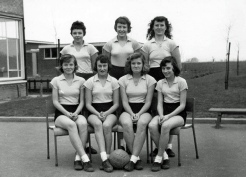 Great Wakering Secondary School Netball Team (Senior) 1959/60