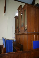 Photograph taken by Mike Burles on the day the Church closed in 2006