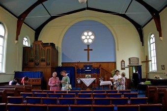 Photograph taken by Mike Burles on the day the Church closed in 2006