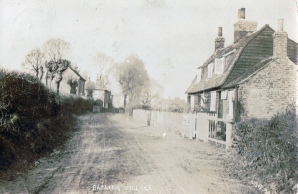 Postcard of Barling Village - Great Wakering Postmark - 1913 - Half Penny Stamp