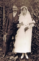 Marriage of Ernest Samuel HOLMSTEAD and Lucy Frances TONG 1917