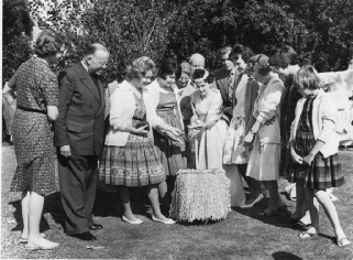 NSPCC Garden Party at Bentalls Bolts Farm 8 September 1962
