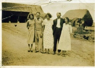 East Newlands Farm. *LEFT TO RIGHT* Irene Fitch, Percy Nicholls, Gladys Nicholls (later Hume), Craig Nicholls, Mable Nicholls.